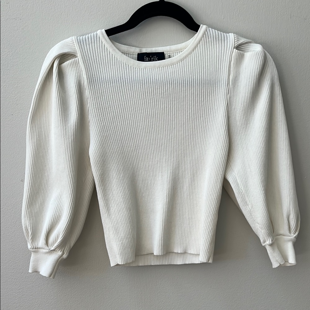 White Ribbed Puff Sleeve Top